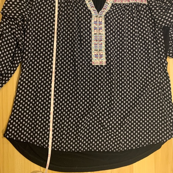 Skies Are Blue Tunic Top - Picture 3 of 7